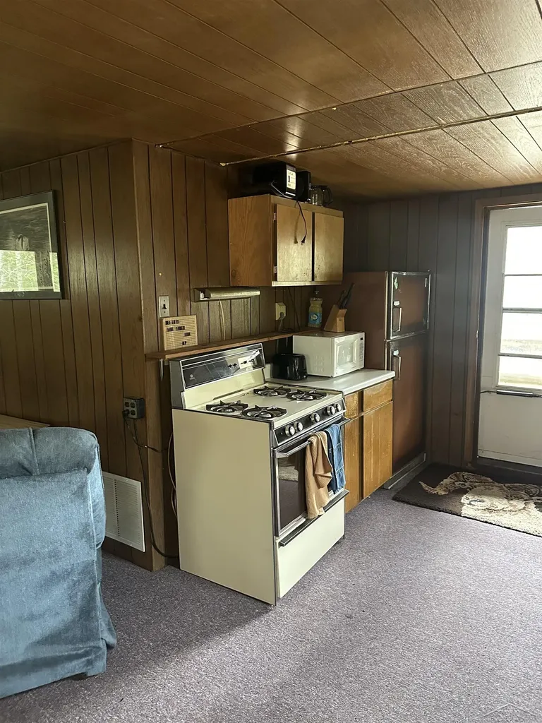 2934 River Ridge Road Moffatt Township MI 48610