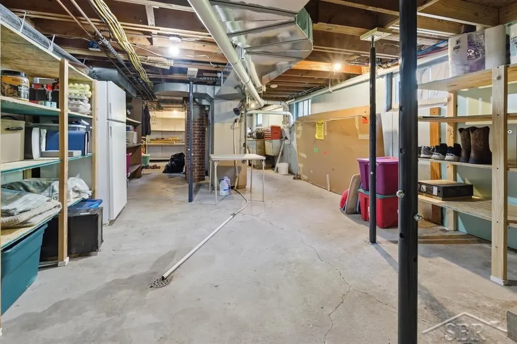 2775 E Siebert Road Larkin Charter Township MI 48642