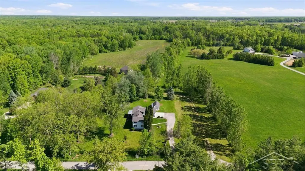 2775 E Siebert Road Larkin Charter Township MI 48642