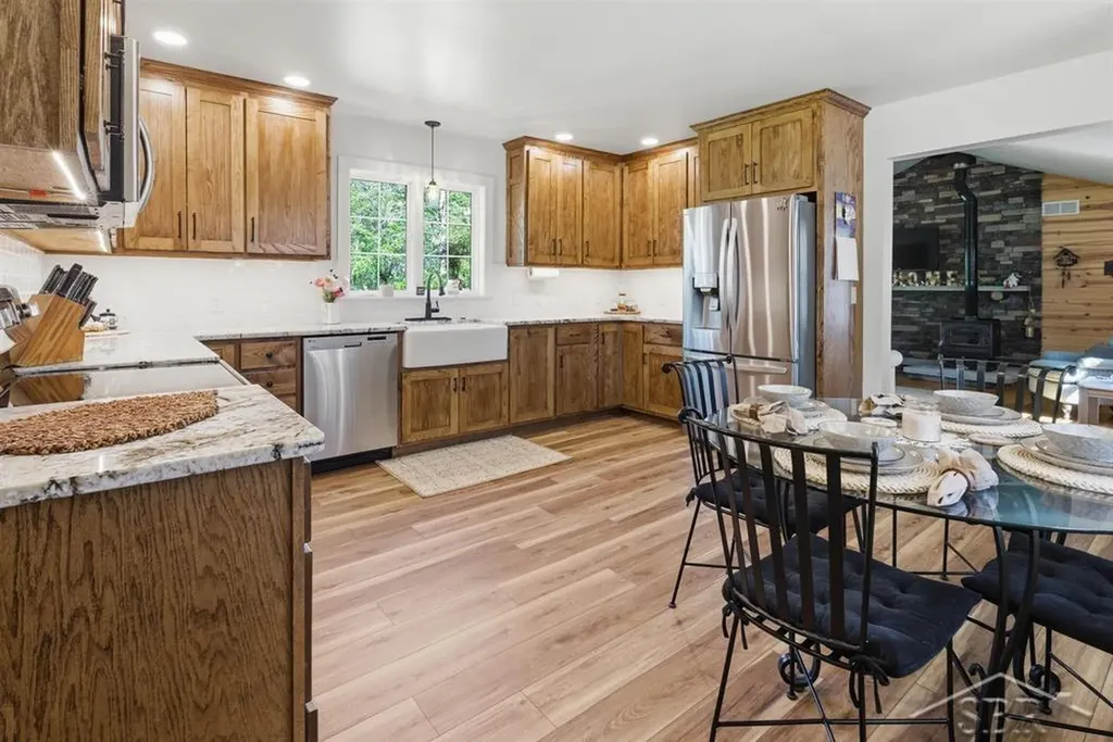 2775 E Siebert Road Larkin Charter Township MI 48642