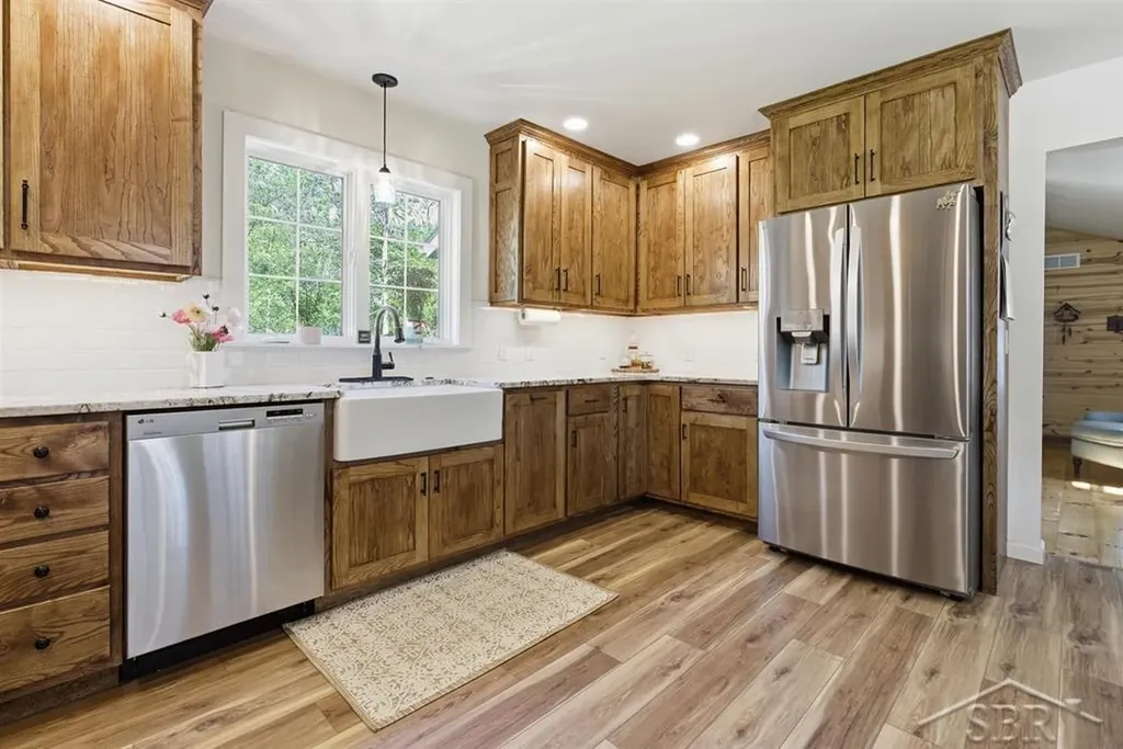 2775 E Siebert Road Larkin Charter Township MI 48642