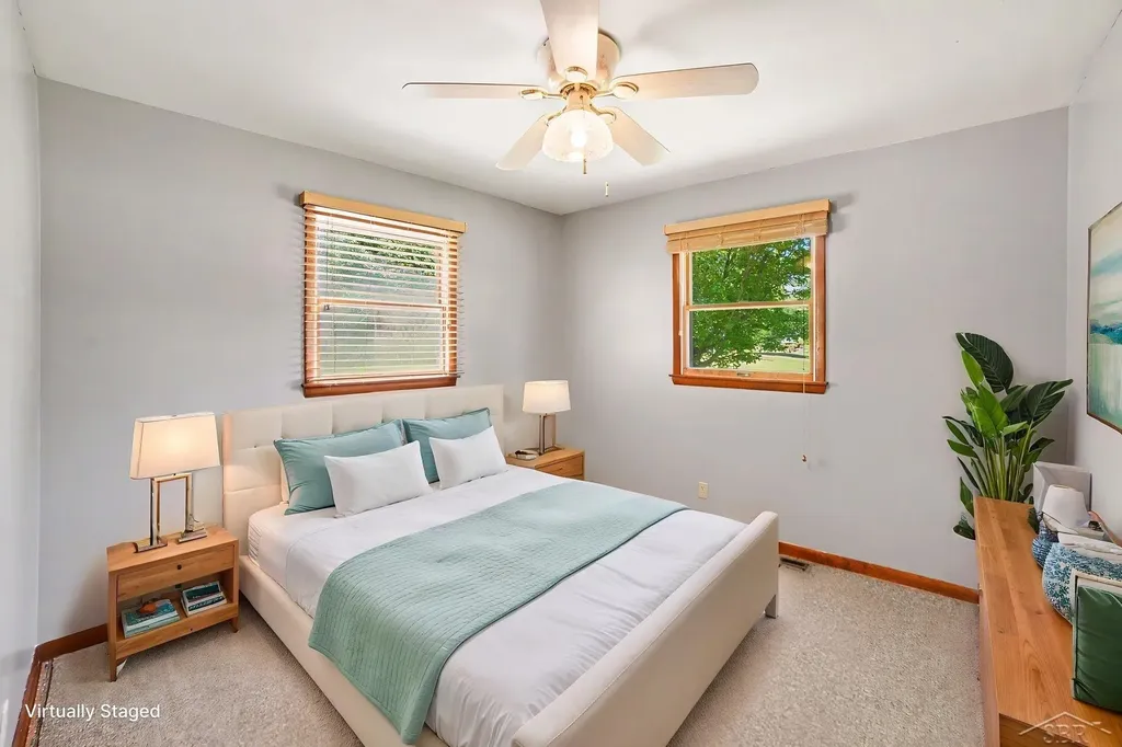 2792 E Miller Road Midland Charter Township MI 48640