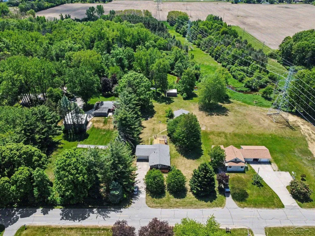 2792 E Miller Road Midland Charter Township MI 48640