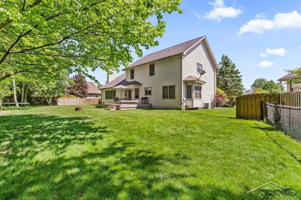403 Shirewood Lane Midland City MI 48642