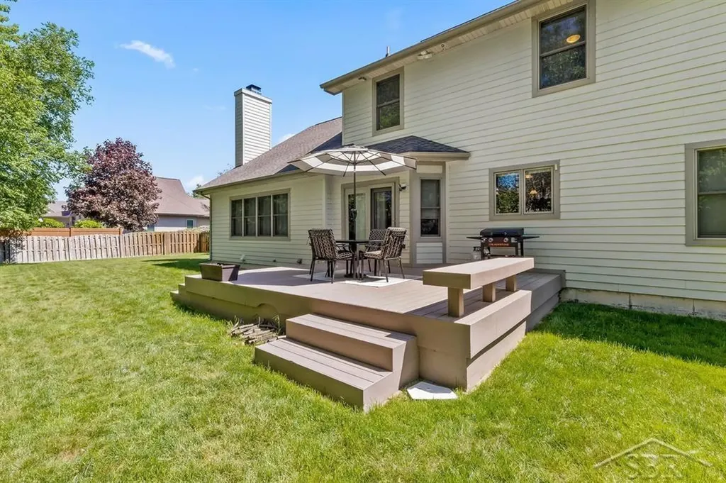 403 Shirewood Lane Midland City MI 48642