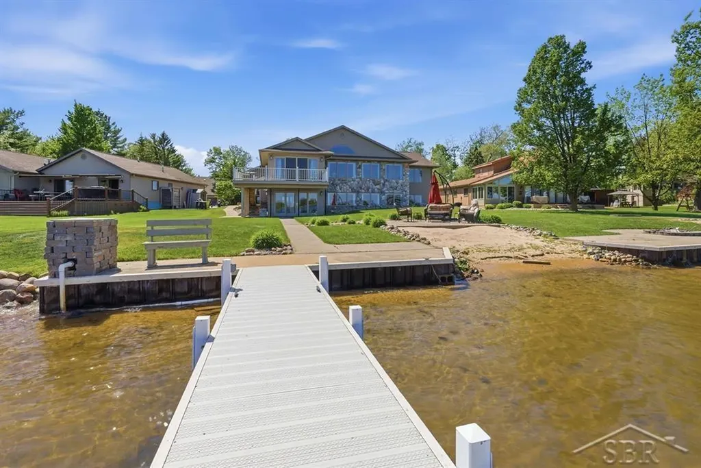 4984 Dunbar Court Butman Township MI 48624