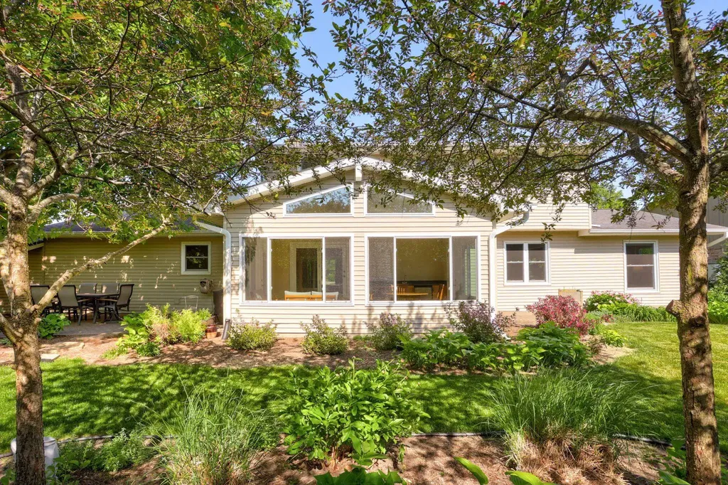 934 Eastgate Court Frankenmuth City MI 48734
