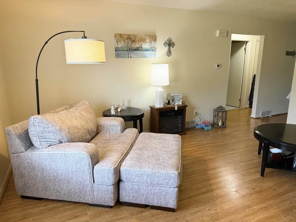 4566 Shattuck Road Saginaw Charter Township MI 48603
