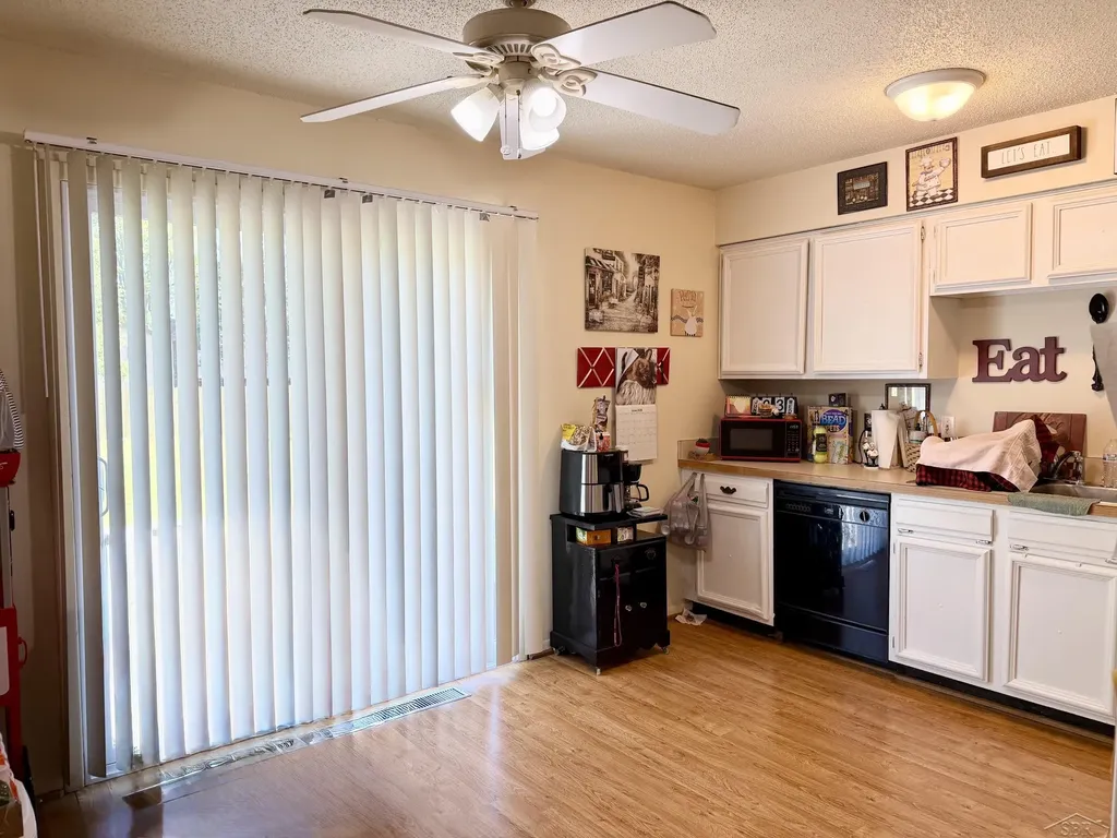 4566 Shattuck Road Saginaw Charter Township MI 48603