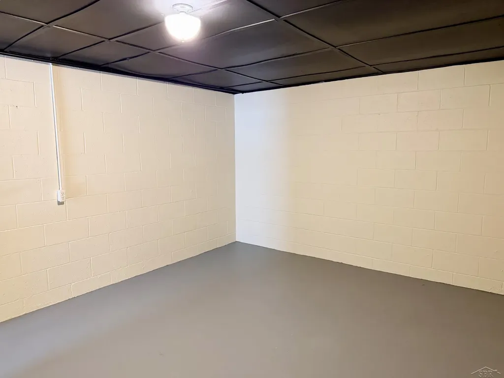 4566 Shattuck Road Saginaw Charter Township MI 48603