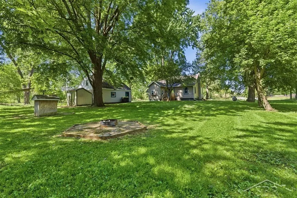 801 Atwell Street Midland City MI 48640