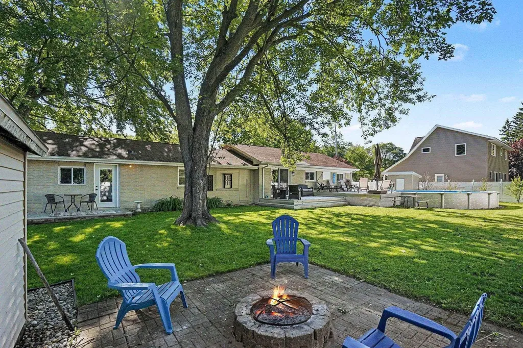 1225 Harding Road Hampton Charter Township MI 48732