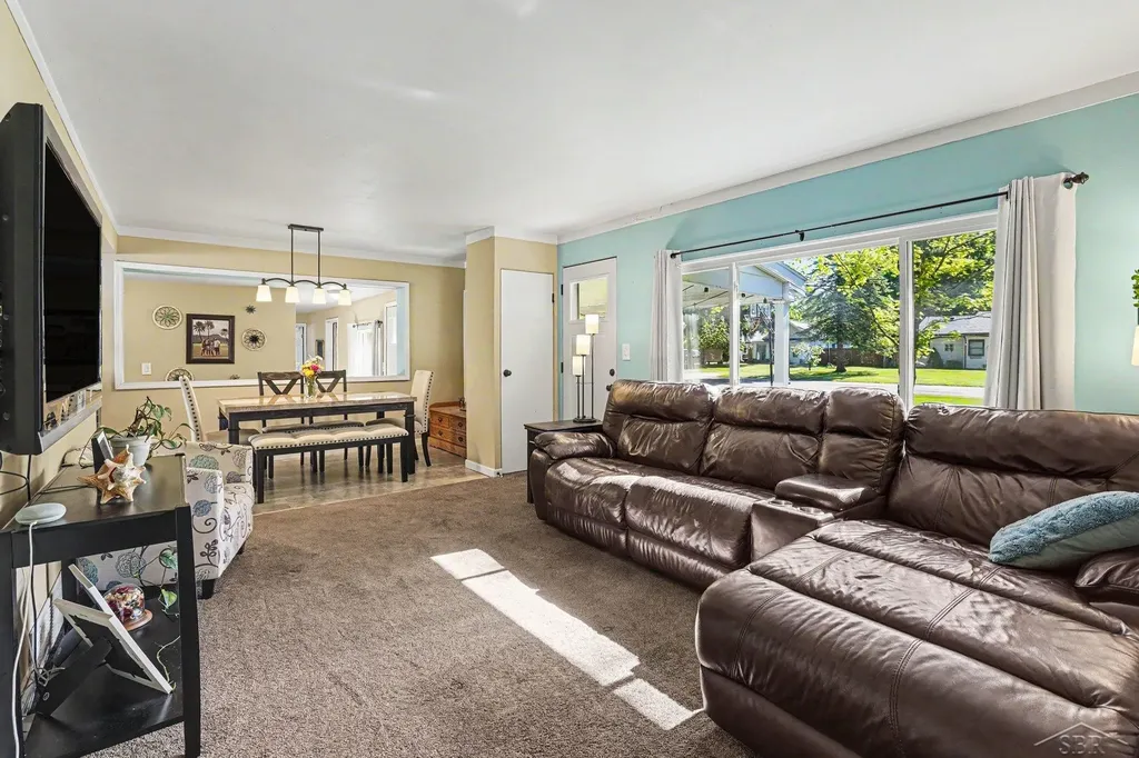 1225 Harding Road Hampton Charter Township MI 48732