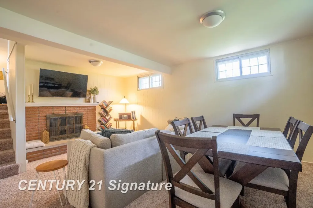 1650 Fromm Drive Saginaw Charter Township MI 48638