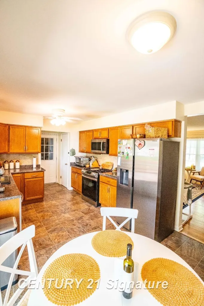 1650 Fromm Drive Saginaw Charter Township MI 48638