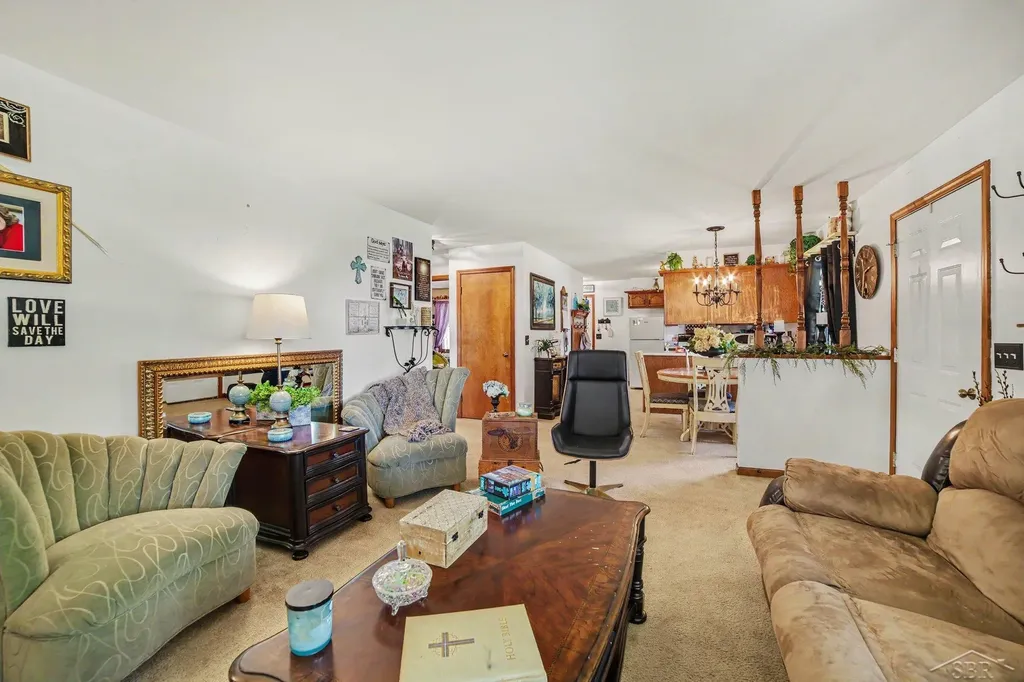 3595 Hermansau Drive Saginaw Charter Township MI 48603