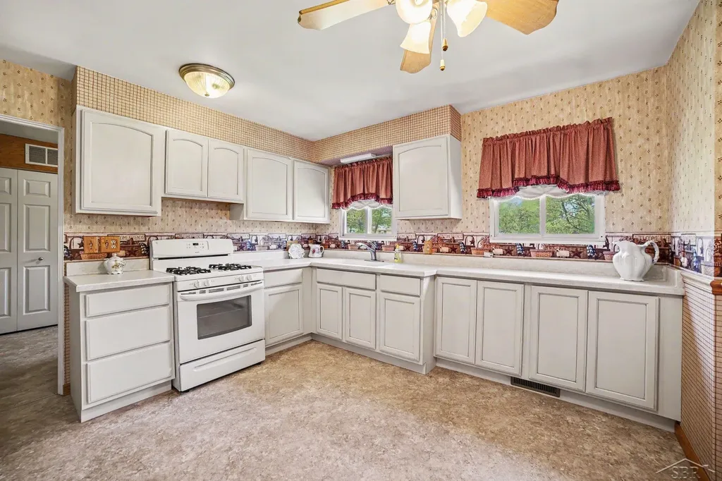 4925 Lorraine Avenue Carrollton Township MI 48604
