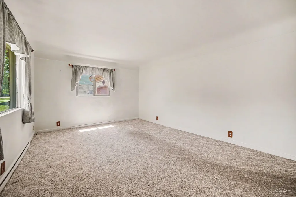 4925 Lorraine Avenue Carrollton Township MI 48604