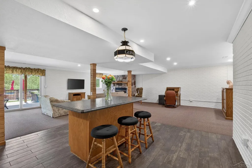 637 Riverview Court Grout Township MI 48624