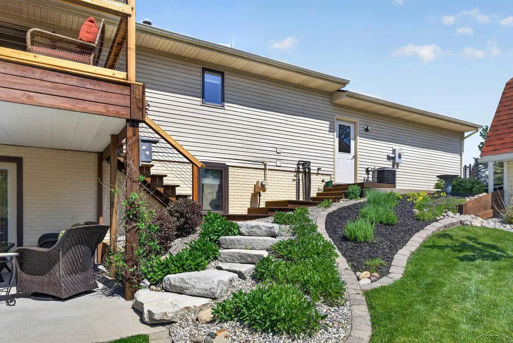 637 Riverview Court Grout Township MI 48624