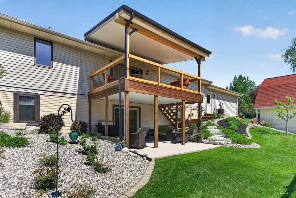 637 Riverview Court Grout Township MI 48624
