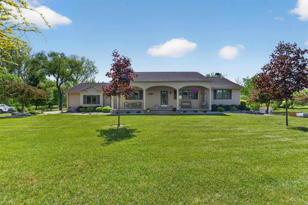 637 Riverview Court Grout Township MI 48624