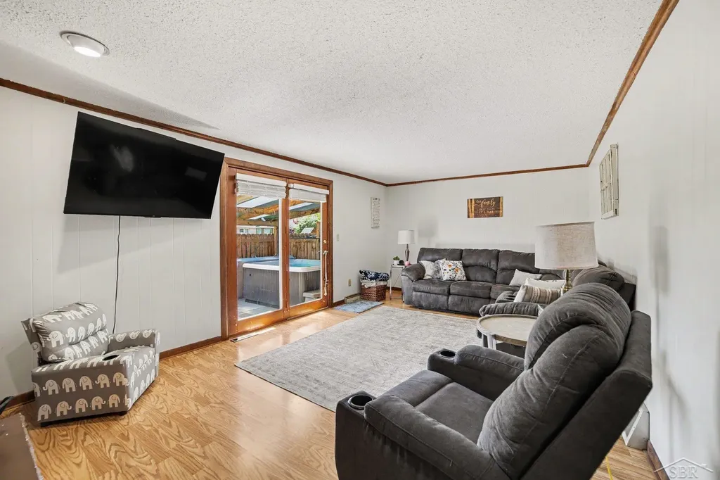660 Plymouth Road Saginaw Charter Township MI 48638