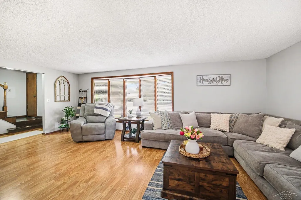 660 Plymouth Road Saginaw Charter Township MI 48638
