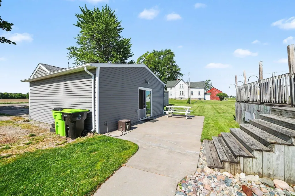 670 Hotchkiss Road Williams Charter Township MI 48611