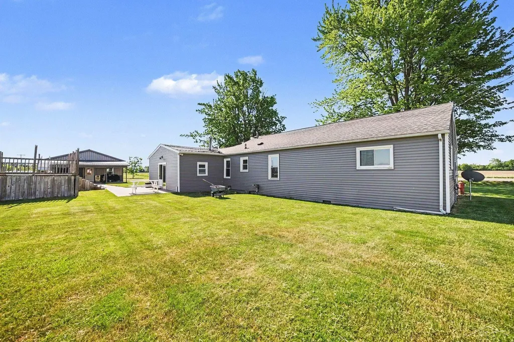 670 Hotchkiss Road Williams Charter Township MI 48611