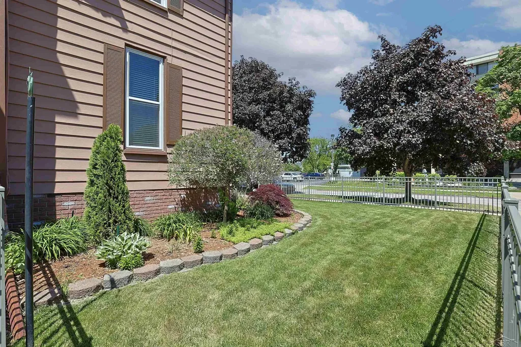 601 N Van Buren Street Bay City City MI 48708