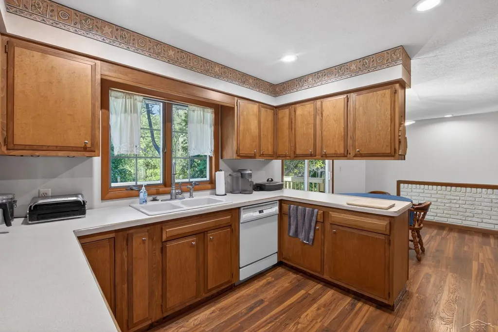 3121 E Bullock Creek Drive Midland Charter Township MI 48640