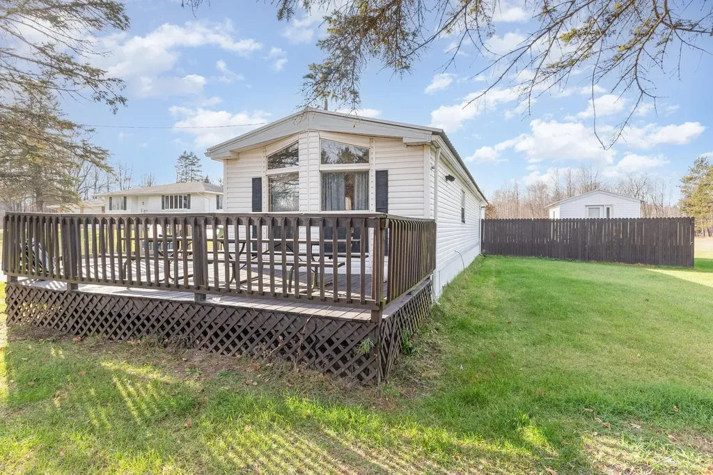 3532 S Ten Mile Road Porter Township MI 48615