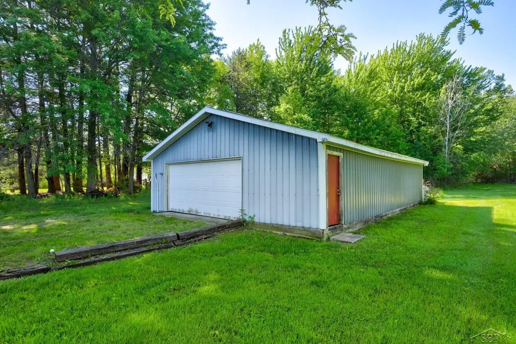 12067 Swan Creek Road Swan Creek Township MI 48609