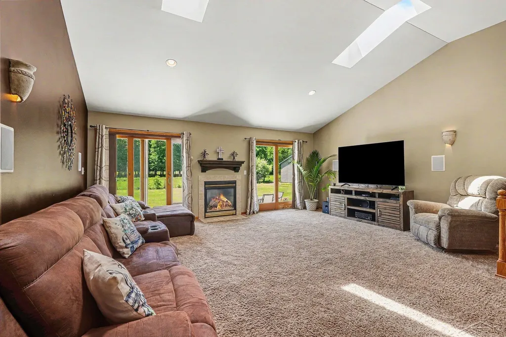 2768 E Birch Run Road Taymouth Township MI 48417