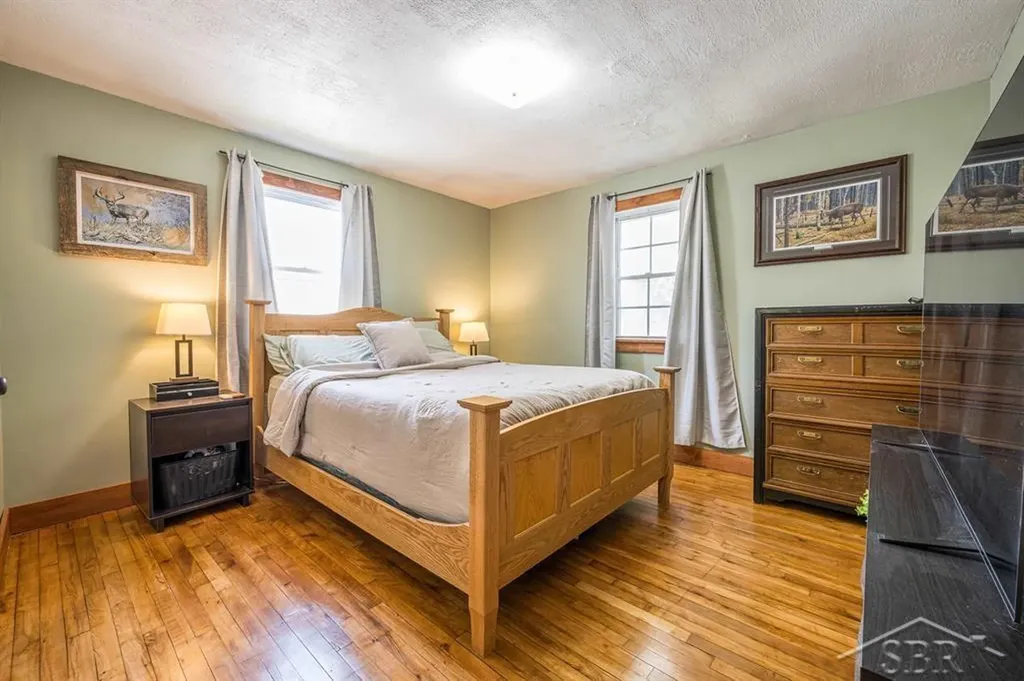 606 S Mercer Street Pinconning City MI 48650