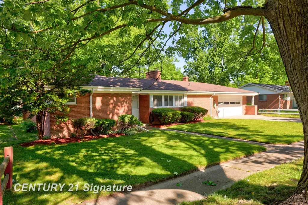 2765 Cecelia Street Carrollton Township MI 48602
