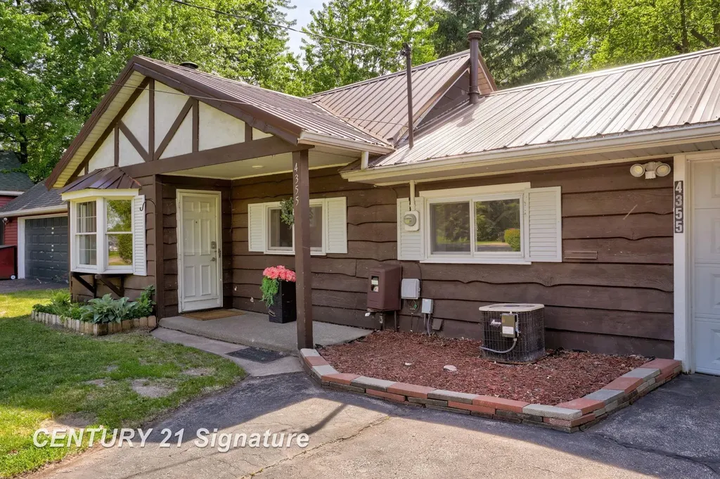4355 N Michigan Avenue Carrollton Township MI 48604