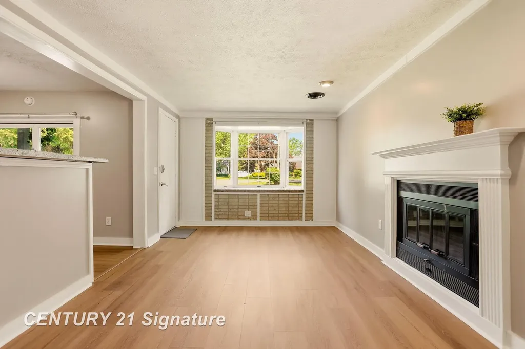 4355 N Michigan Avenue Carrollton Township MI 48604