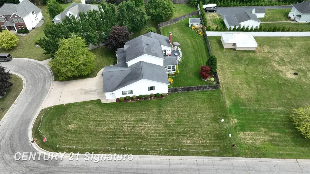 4407 Spurwood Drive Saginaw Charter Township MI 48603