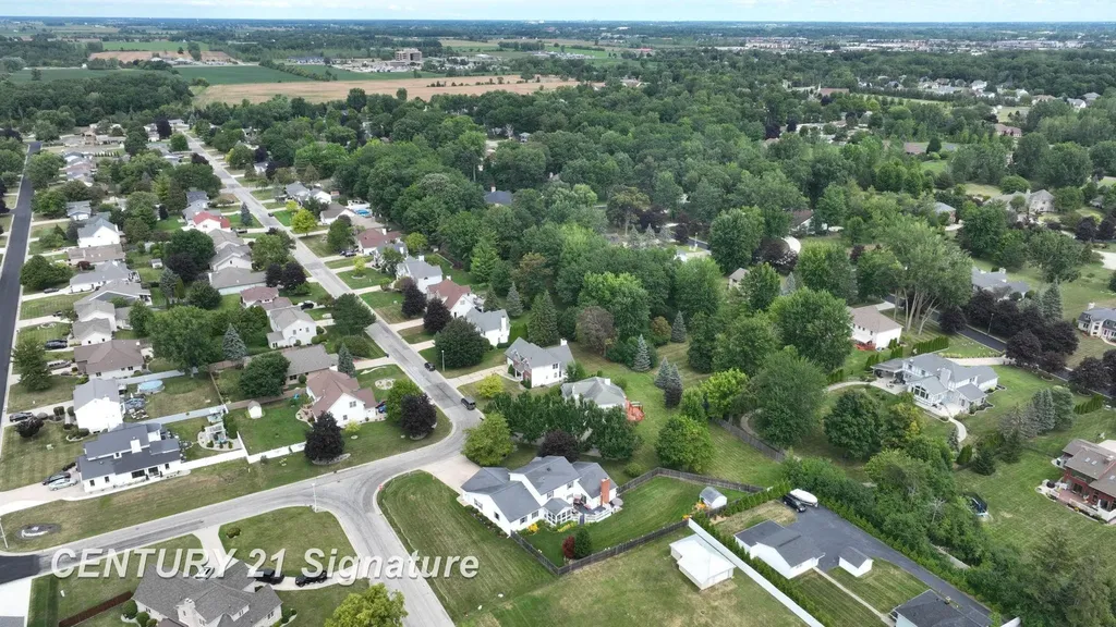 4407 Spurwood Drive Saginaw Charter Township MI 48603