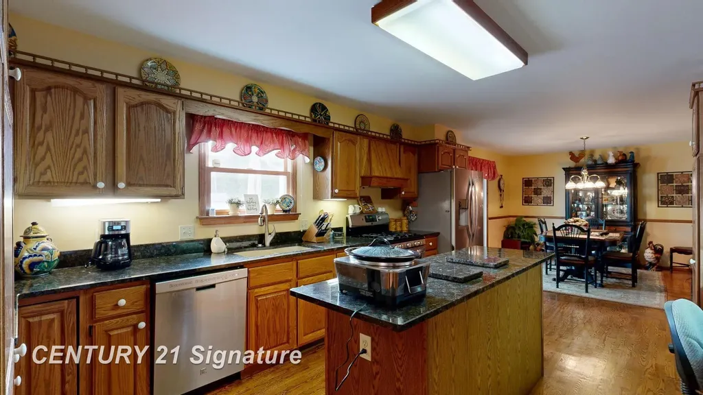 4407 Spurwood Drive Saginaw Charter Township MI 48603