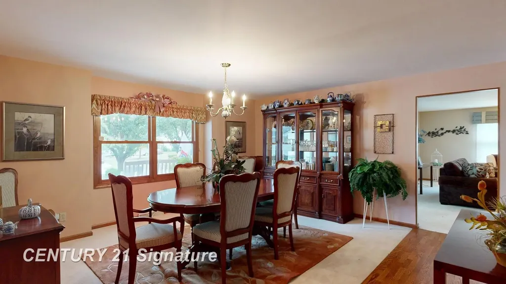 4407 Spurwood Drive Saginaw Charter Township MI 48603