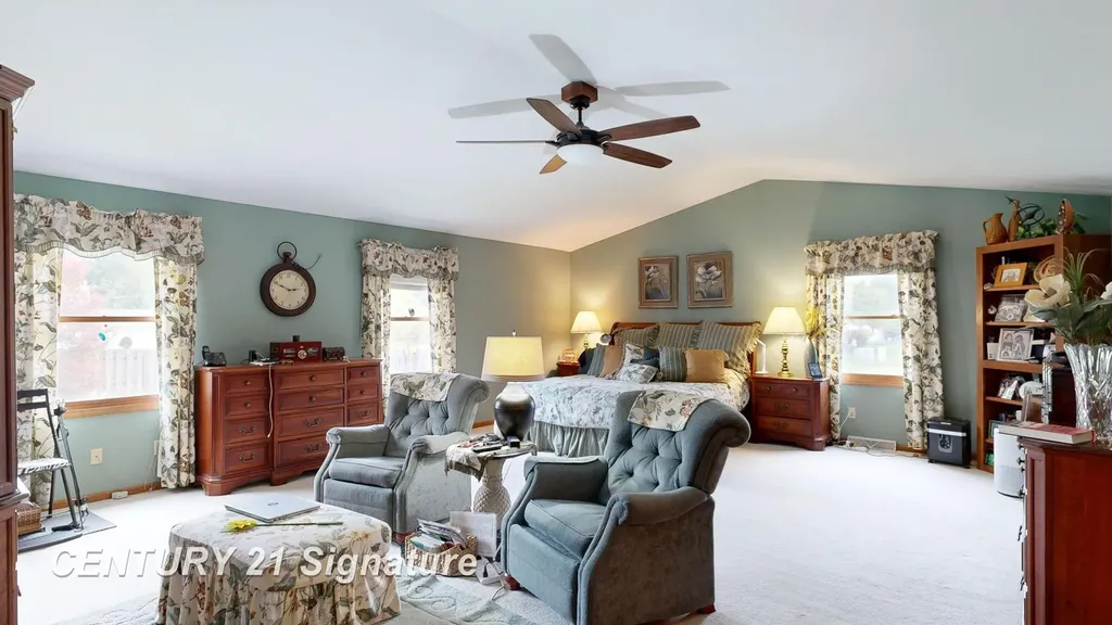 4407 Spurwood Drive Saginaw Charter Township MI 48603