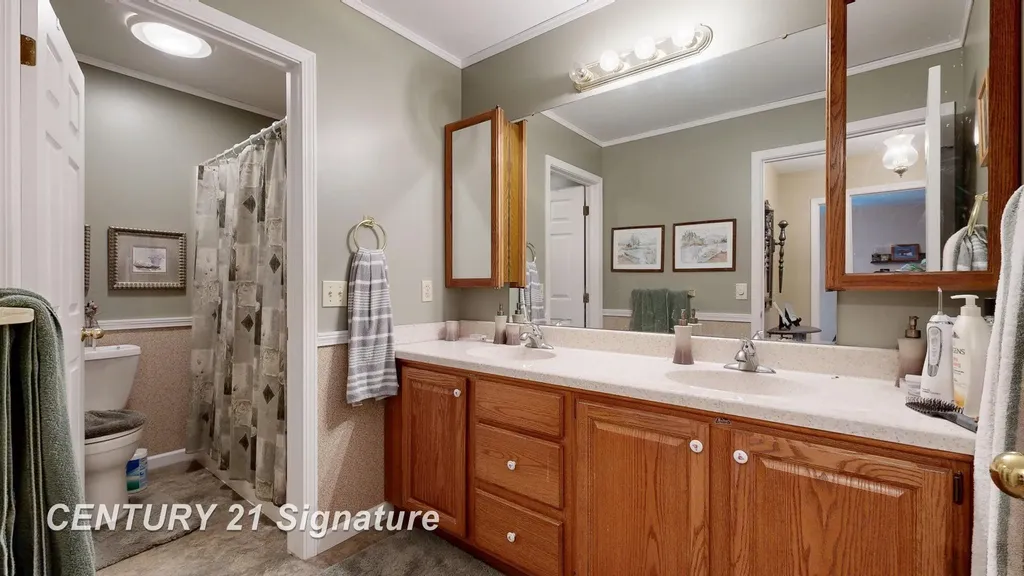 4407 Spurwood Drive Saginaw Charter Township MI 48603