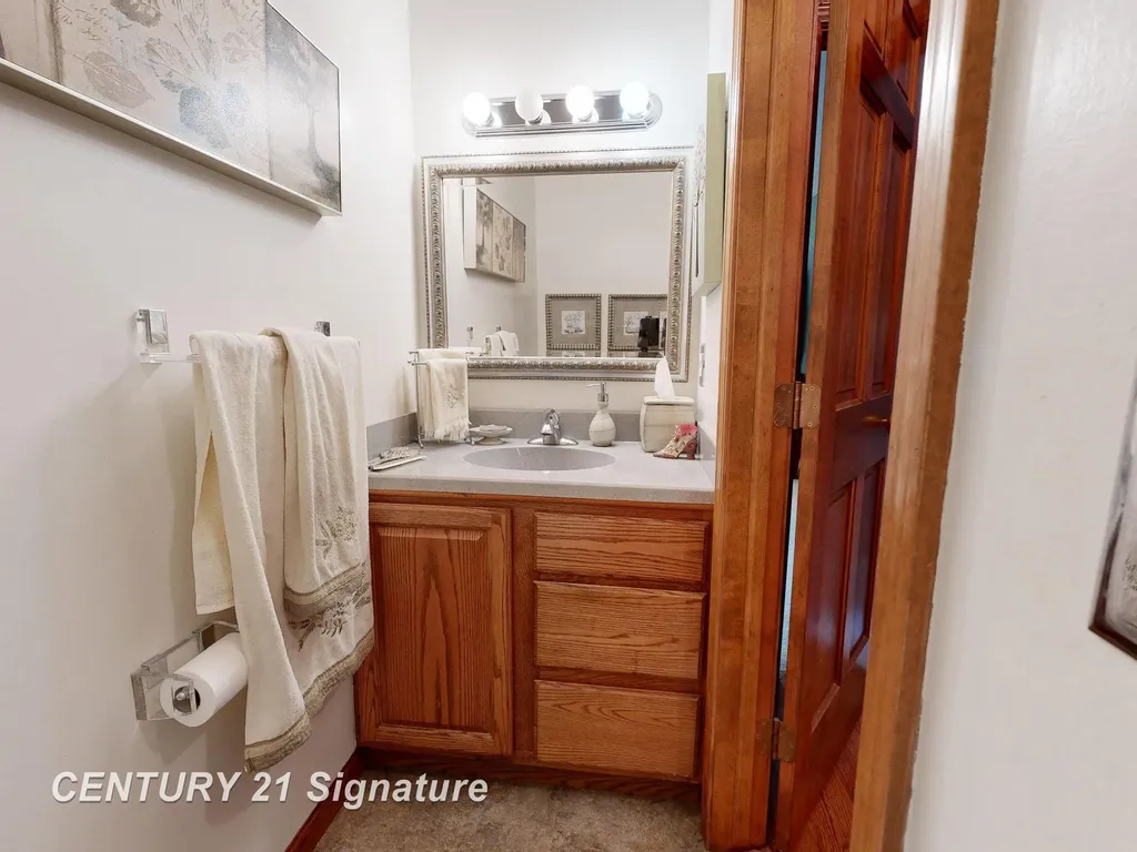 4407 Spurwood Drive Saginaw Charter Township MI 48603