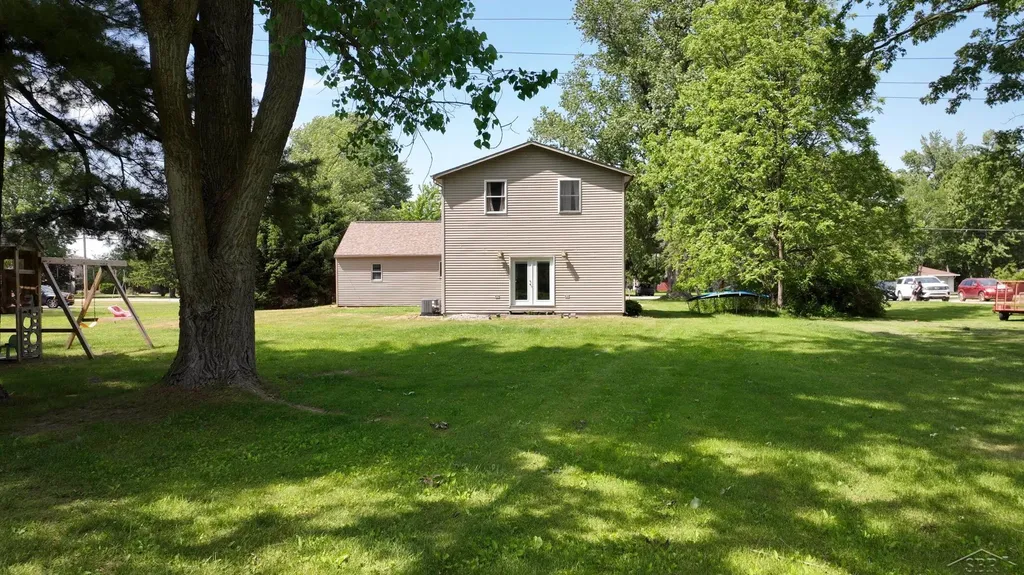 22359 Gratiot Road Merrill Village MI 48637