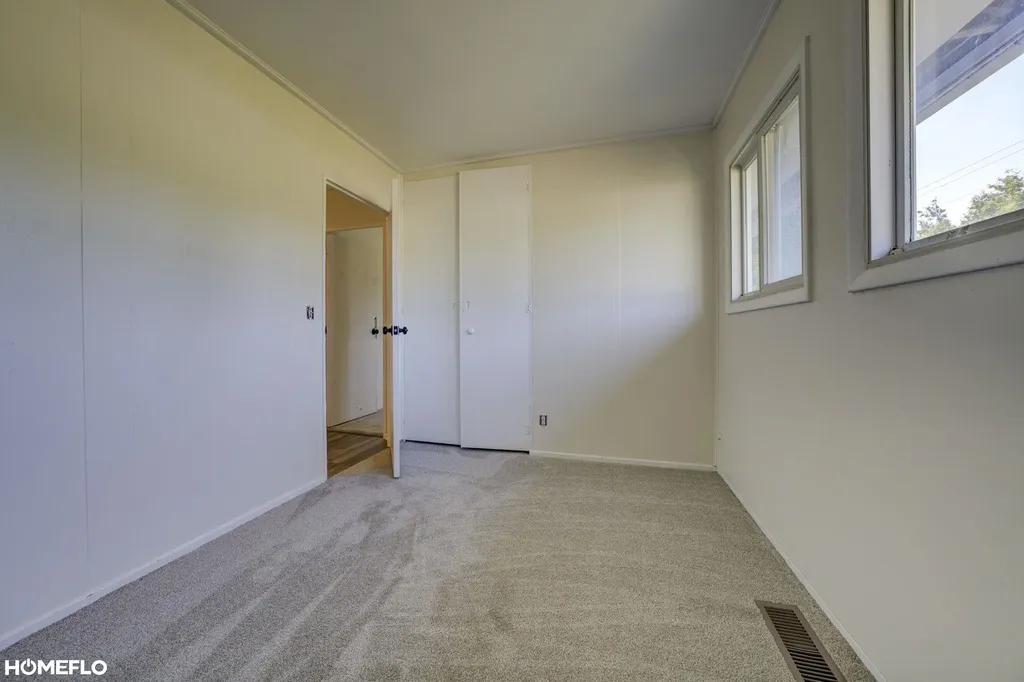 6072 Center Road Traverse City City MI 49686