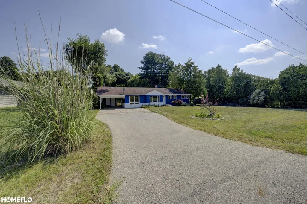 6072 Center Road Traverse City City MI 49686