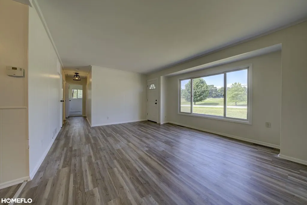 6072 Center Road Traverse City City MI 49686